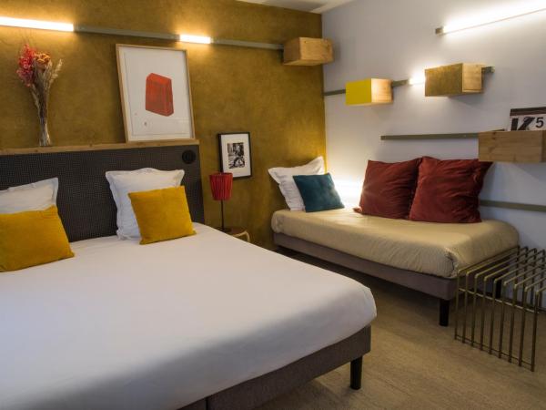 Hôtel La Nouvelle République & Hammam : photo 1 de la chambre chambre triple