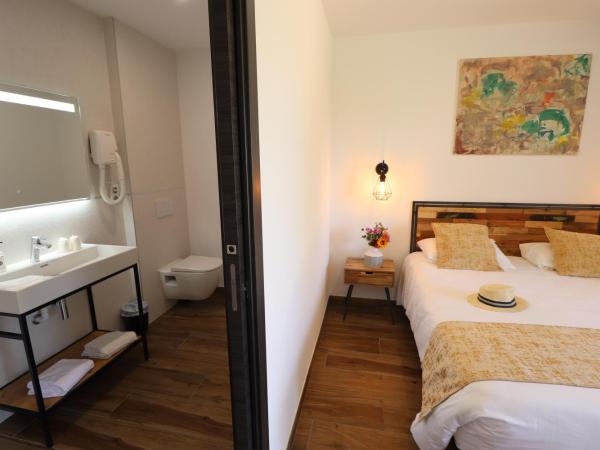 Hôtel Padolo : photo 3 de la chambre chambre double confort avec terrasse