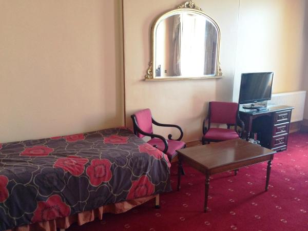 Bellevue Guest House : photo 4 de la chambre chambre familiale