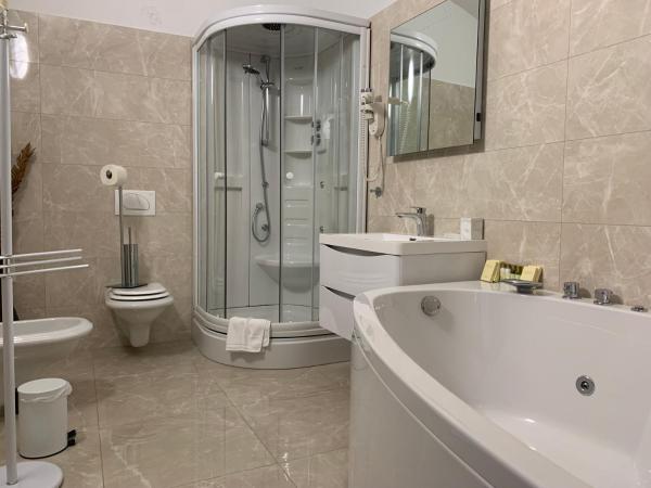 Villa Castello Rausch : photo 1 de la chambre chambre double avec patio