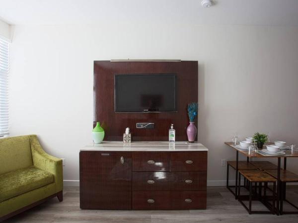 One Bedroom Apartment with SD Downtown View : photo 5 de la chambre appartement