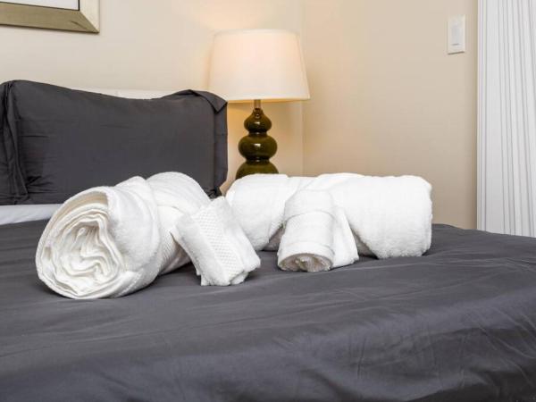 Explore Balboa Park From Your Cozy Studio w Patio : photo 6 de la chambre studio