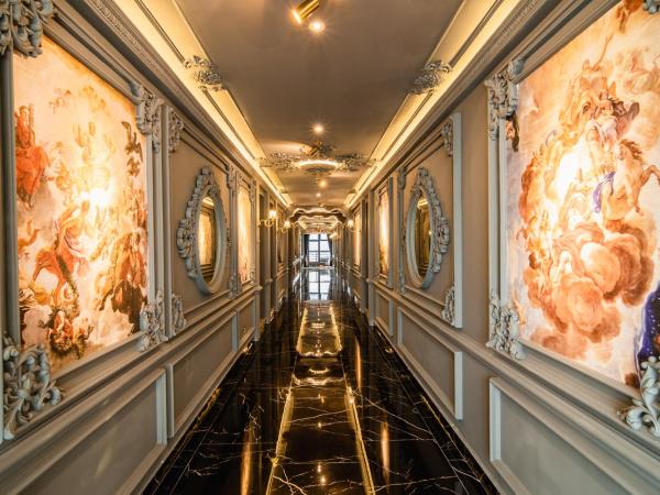 Arte by Thomas Chan : photo 10 de la chambre hébergement palais noir iii