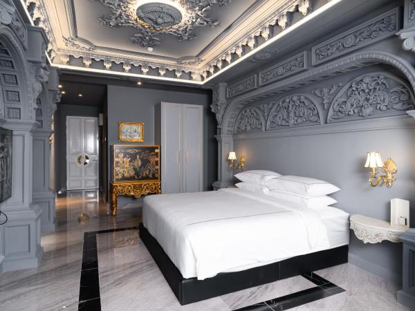 Arte by Thomas Chan : photo 4 de la chambre hébergement palais noir vi