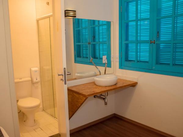Ô de Casa Hostel : photo 3 de la chambre chambre double ou lits jumeaux avec salle de bains privative