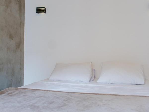 Ô de Casa Hostel : photo 1 de la chambre chambre double ou lits jumeaux avec salle de bains privative
