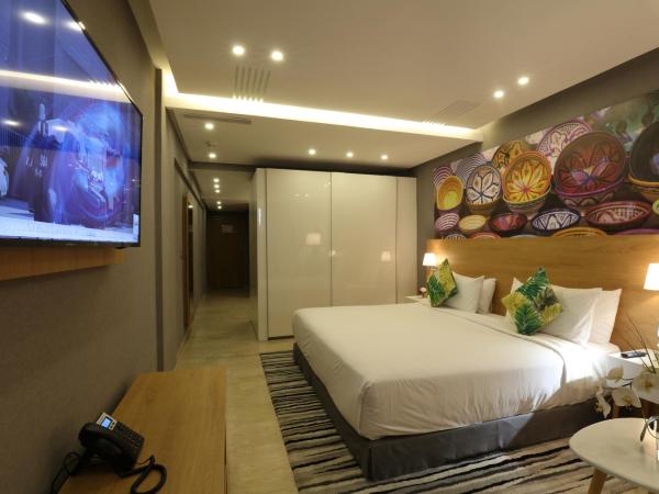 Mid Town Hotel Casablanca : photo 10 de la chambre chambre double deluxe (2 adultes + 1 enfant)