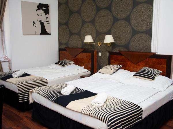 Evergreen Budapest Guest House : photo 10 de la chambre chambre double ou lits jumeaux