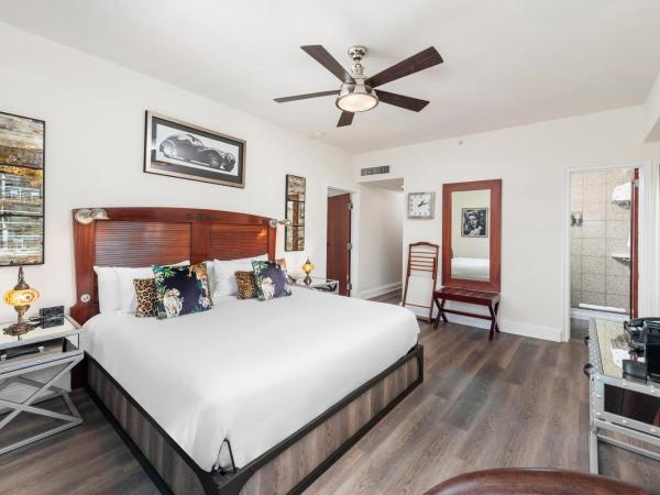 National Hotel, An Adult Only Oceanfront Resort : photo 6 de la chambre suite 1 chambre - vue sur ville