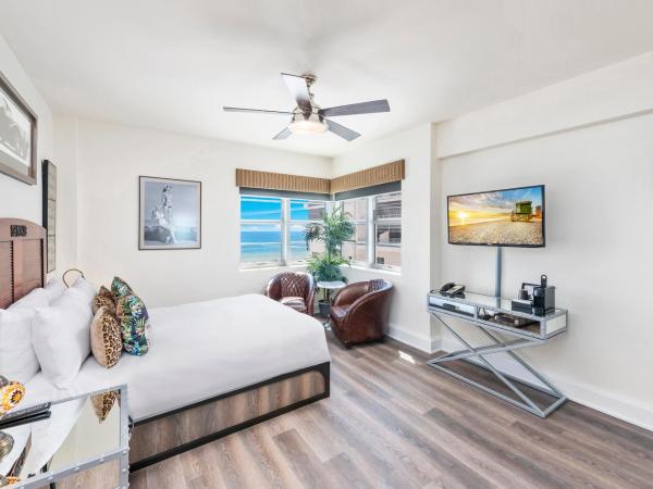 National Hotel, An Adult Only Oceanfront Resort : photo 8 de la chambre suite 1 chambre vue sur l'océan