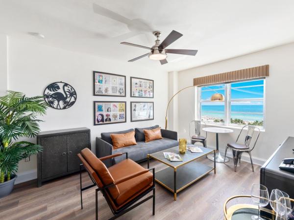 National Hotel, An Adult Only Oceanfront Resort : photo 2 de la chambre suite 1 chambre vue sur l'océan