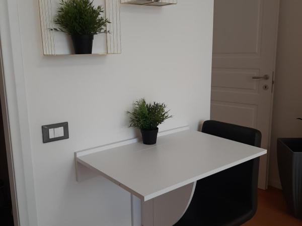 ALESSANDRA'S HOME : photo 5 de la chambre chambre double standard avec salle de bains privative