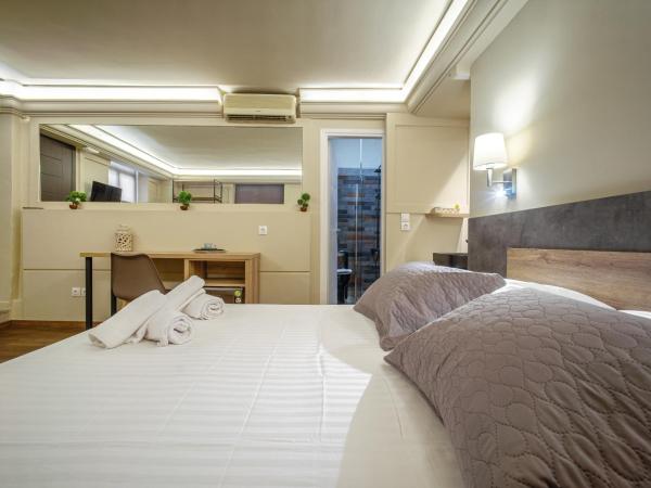 Karma Athens : photo 8 de la chambre double room - semi-basement