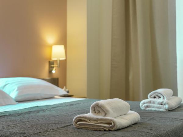 Karma Athens : photo 9 de la chambre chambre double - rez-de-chaussée