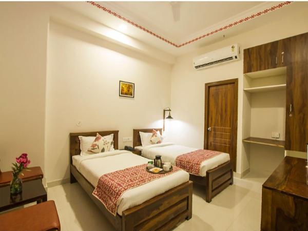 Lakeside Inn Ratanada : photo 3 de la chambre chambre double deluxe