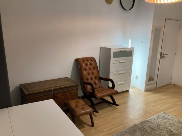 Old Town Lx Suites : photo 4 de la chambre chambre lit queen-size avec patio