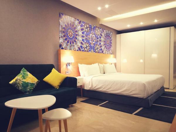 Mid Town Hotel Casablanca : photo 6 de la chambre chambre familiale