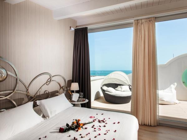 Princier Fine Resort & SPA : photo 1 de la chambre suite lit queen-size avec jacuzzi - vue sur mer