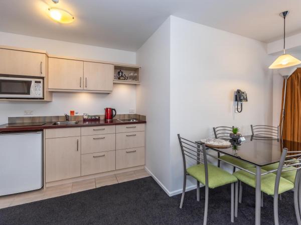 Roma On Riccarton Motel : photo 7 de la chambre appartement 2 chambres spa