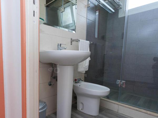 Hôtel Astrid : photo 1 de la chambre chambre simple