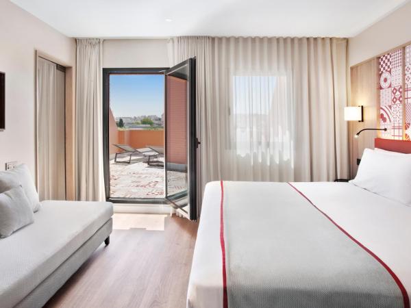 Eurostars Guadalquivir : photo 5 de la chambre suite junior avec terrasse
