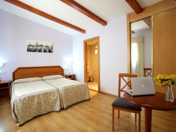 Hotel Hispania : photo 6 de la chambre offre spéciale - chambre double ou lits jumeaux