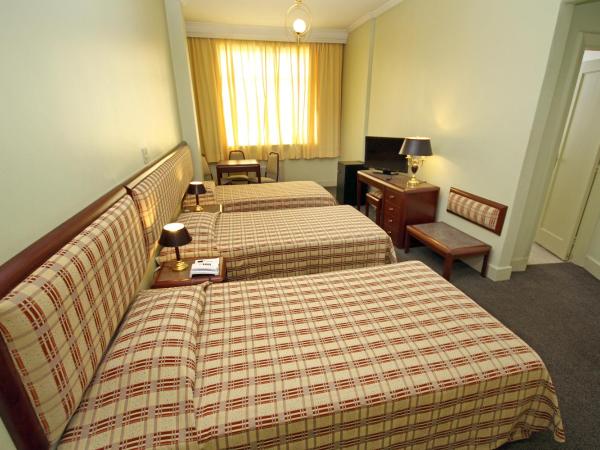 San Raphael Hotel : photo 2 de la chambre chambre triple supérieure