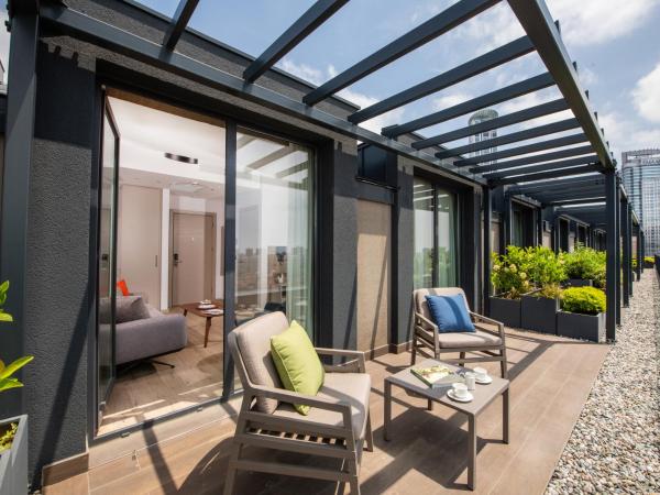 Antwell Suites : photo 3 de la chambre chambre double avec terrasse