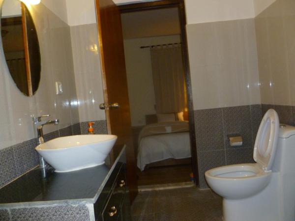 Hotel Amaryllis : photo 7 de la chambre chambre triple