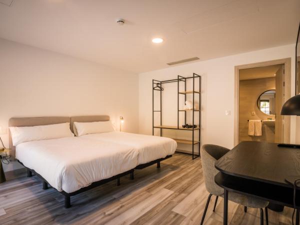 Hotel Pombal Rooms : photo 5 de la chambre chambre double Économique