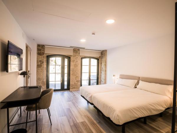 Hotel Pombal Rooms : photo 6 de la chambre chambre double Économique