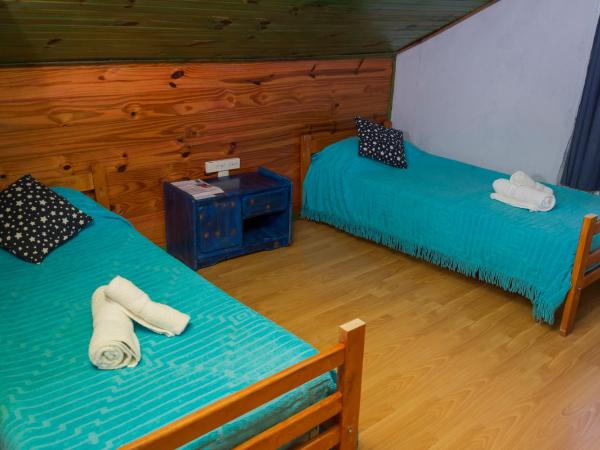 Hostel Buenos Aires : photo 9 de la chambre chambre double standard avec salle de bains commune