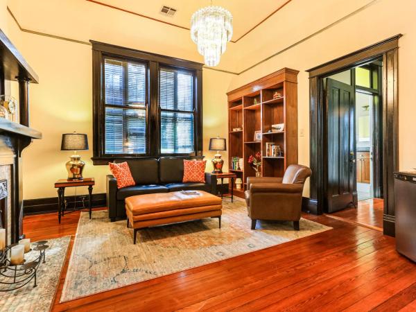 Canal Street Inn : photo 1 de la chambre suite lit king-size