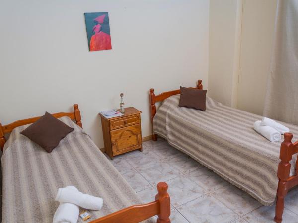 Hostel Buenos Aires : photo 3 de la chambre chambre lits jumeaux Économique