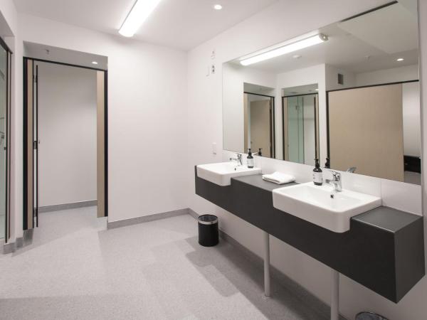 Hotel Give : photo 7 de la chambre lit dans dortoir pour femmes