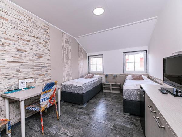 Point Pension : photo 1 de la chambre chambre lits jumeaux