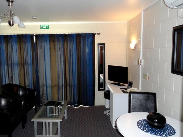 Aarburg Airport Motel : photo 7 de la chambre studio queen avec terrasse