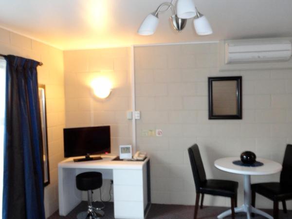 Aarburg Airport Motel : photo 6 de la chambre studio queen avec terrasse
