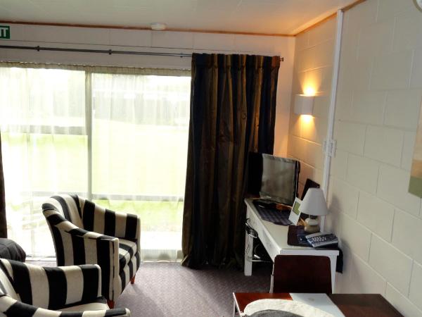 Aarburg Airport Motel : photo 4 de la chambre studio triple standard
