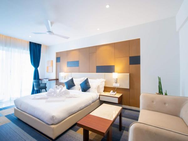 StayBird - B Suite, Business Hotel, Kharadi : photo 3 de la chambre suite premium