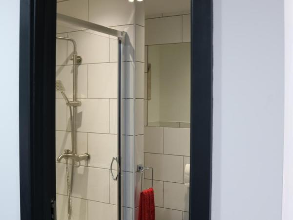 Trivelles Regency, Nottingham : photo 4 de la chambre chambre double deluxe avec balcon