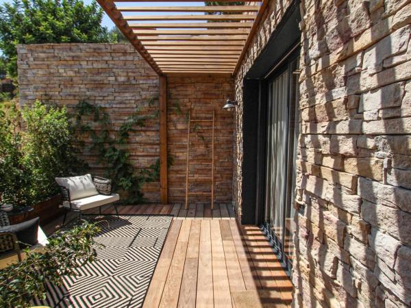 Chambre d'hôtes A Vadina Porticcio : photo 3 de la chambre chambre deluxe (2 adultes + 1 enfant)