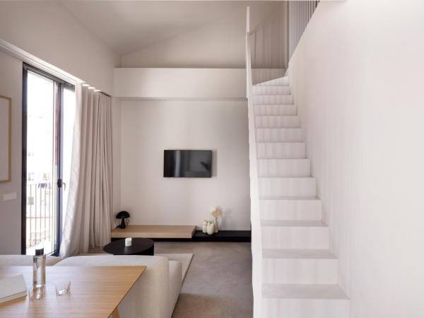 YOURS boutique stay : photo 3 de la chambre appartement avec terrasse