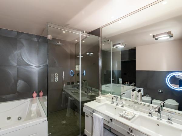 Hotel Number Nine : photo 2 de la chambre suite lit queen-size avec baignoire spa