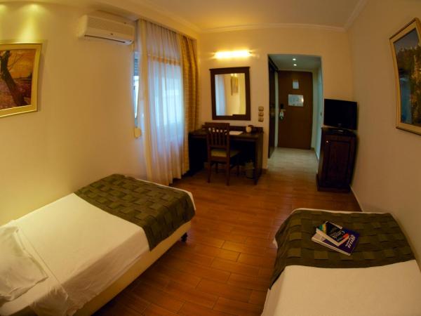 Capsis Hotel Thessaloniki : photo 3 de la chambre chambre lits jumeaux pour personnes à mobilité réduite
