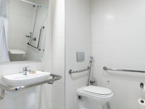 ibis budget Belo Horizonte Afonso Pena : photo 7 de la chambre standard apartment - accessible 