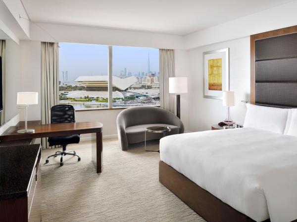 Crowne Plaza Dubai Festival City : photo 1 de la chambre chambre lit king-size premium - vue sur front de mer