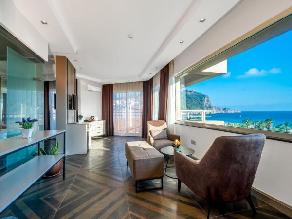 Riviera Hotel & Spa : photo 3 de la chambre suite junior