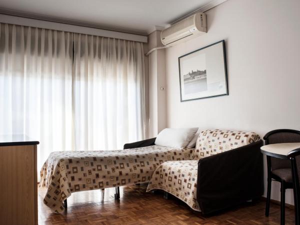 Hotel Cristoforo Colombo : photo 1 de la chambre chambre quadruple