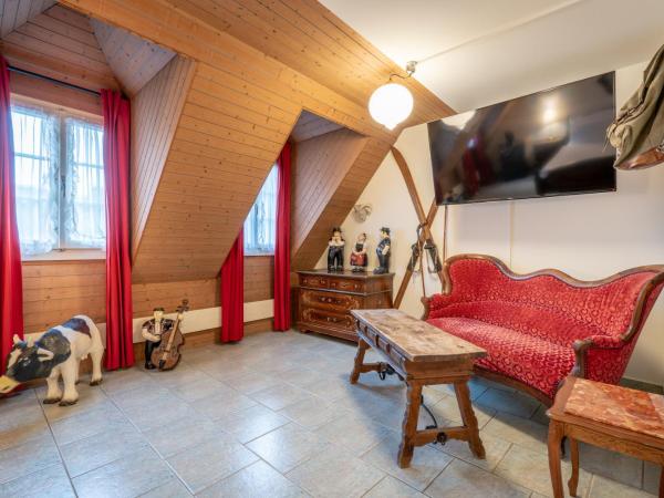 Altstadt Hotel Magic Luzern : photo 2 de la chambre chalet suisse